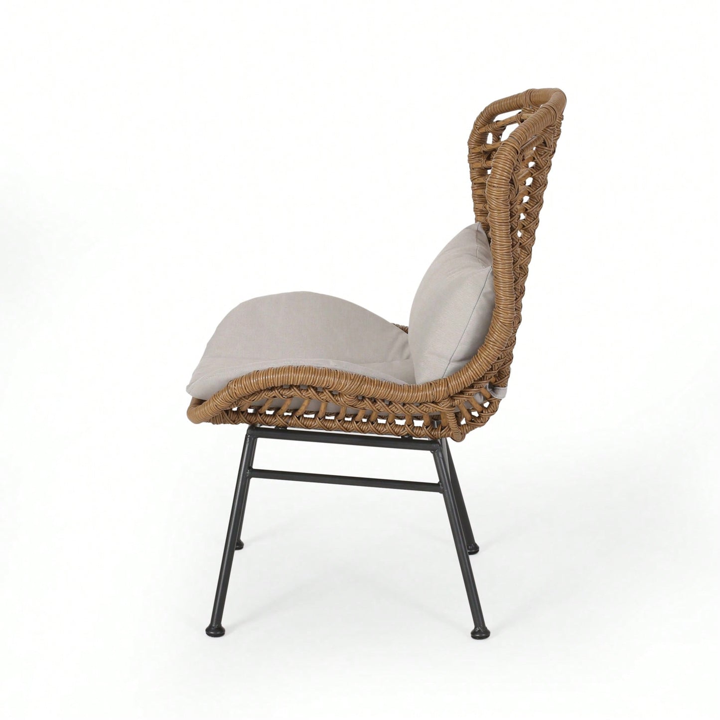 Elegant Upholstered Accent Chair For Living Room And Home Decor