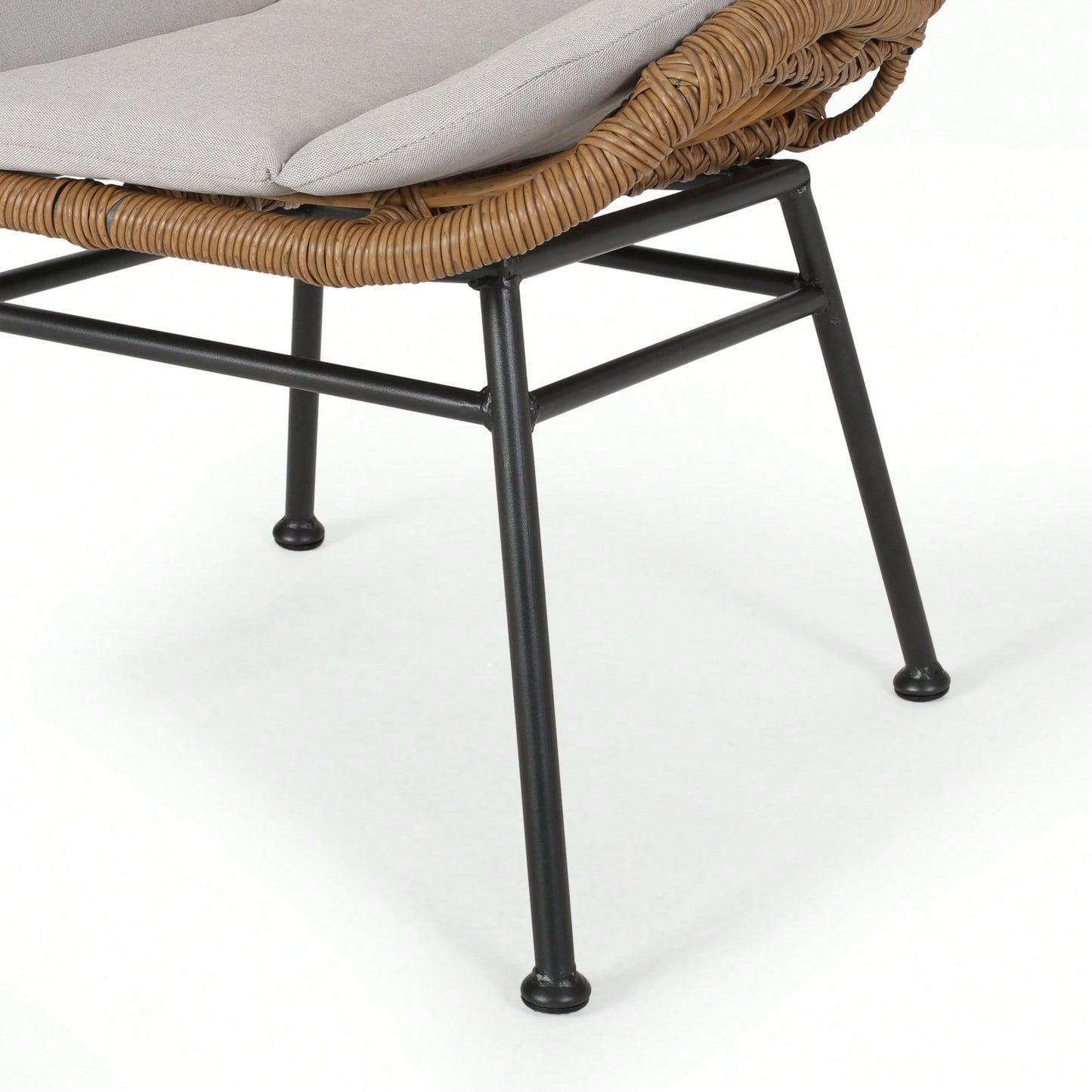 Elegant Upholstered Accent Chair For Living Room And Home Decor