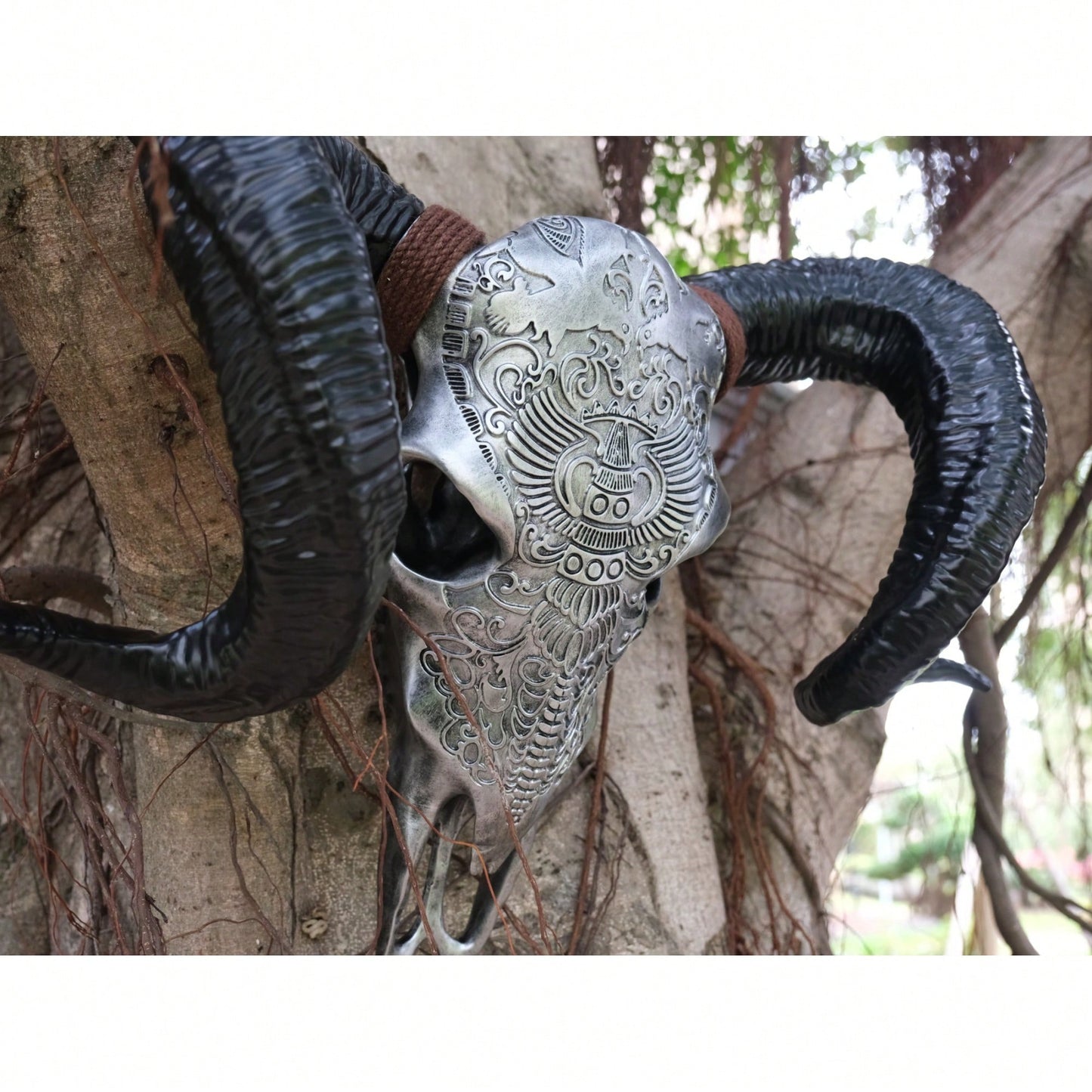 Lifelike Bone-Inspired Bull Head Wall Decor Resin Craft North American Style Home Accent