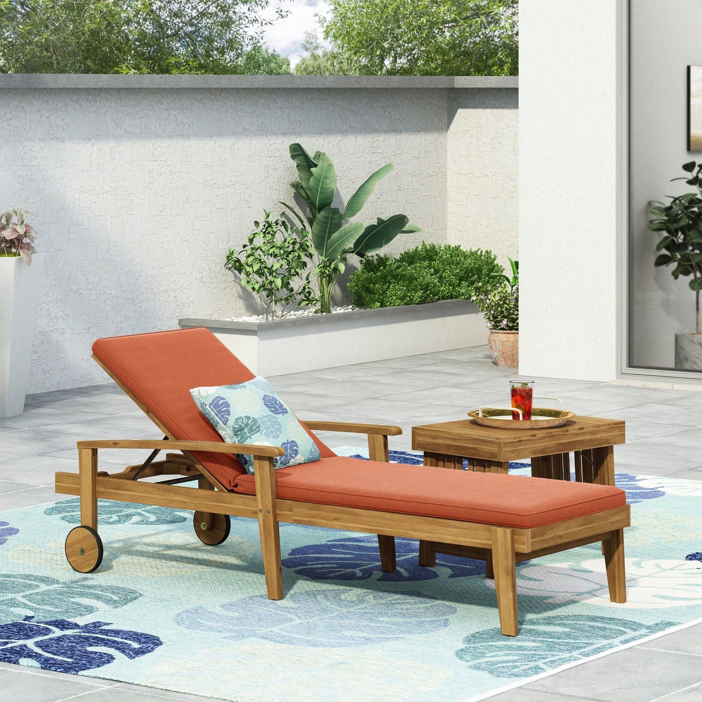Elegant Modern Chaise Lounge For Stylish Living Room Decor