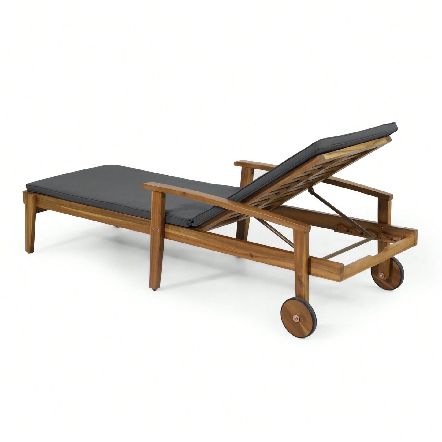 Elegant Modern Chaise Lounge For Stylish Living Room Decor