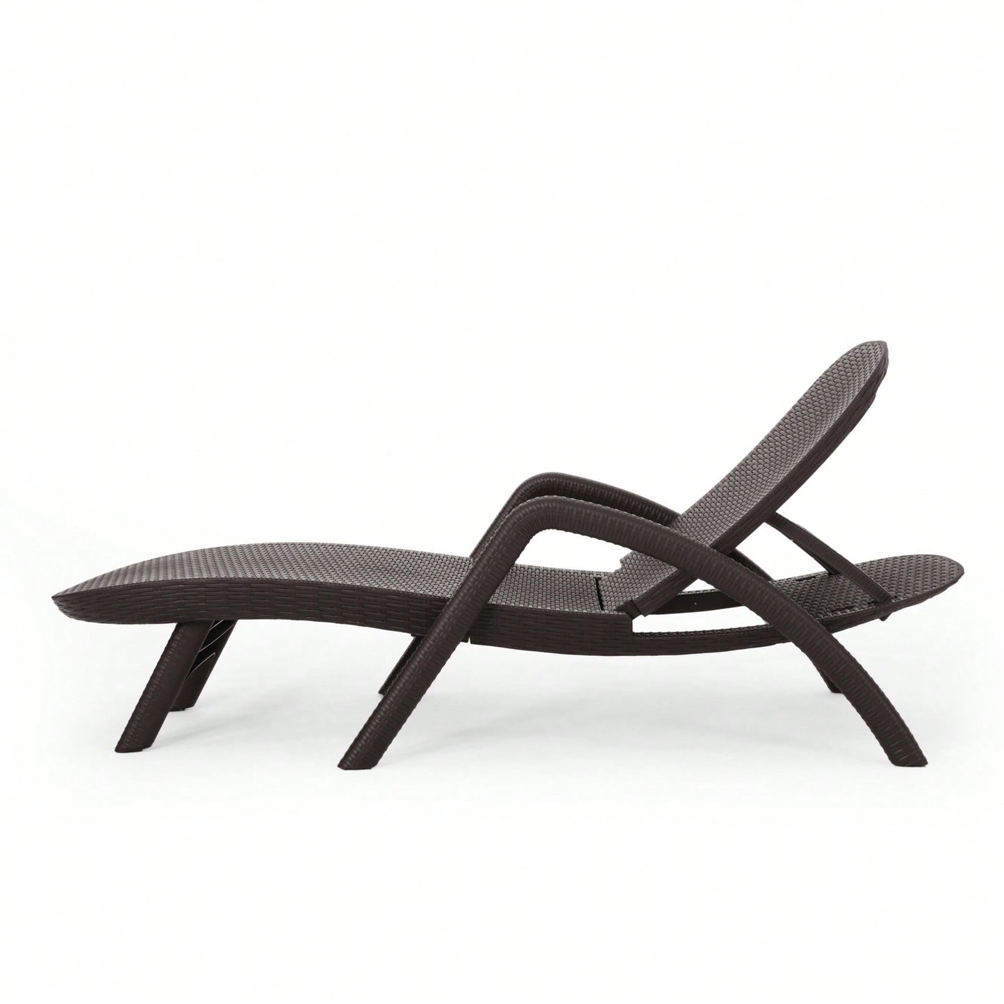 Elegant Modern Chaise Lounge For Stylish Living Spaces