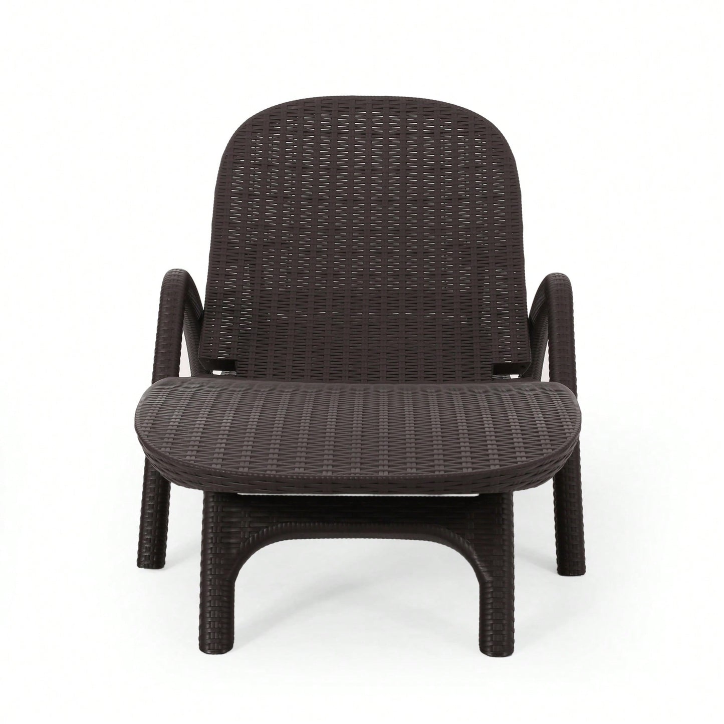Elegant Modern Chaise Lounge For Stylish Living Spaces