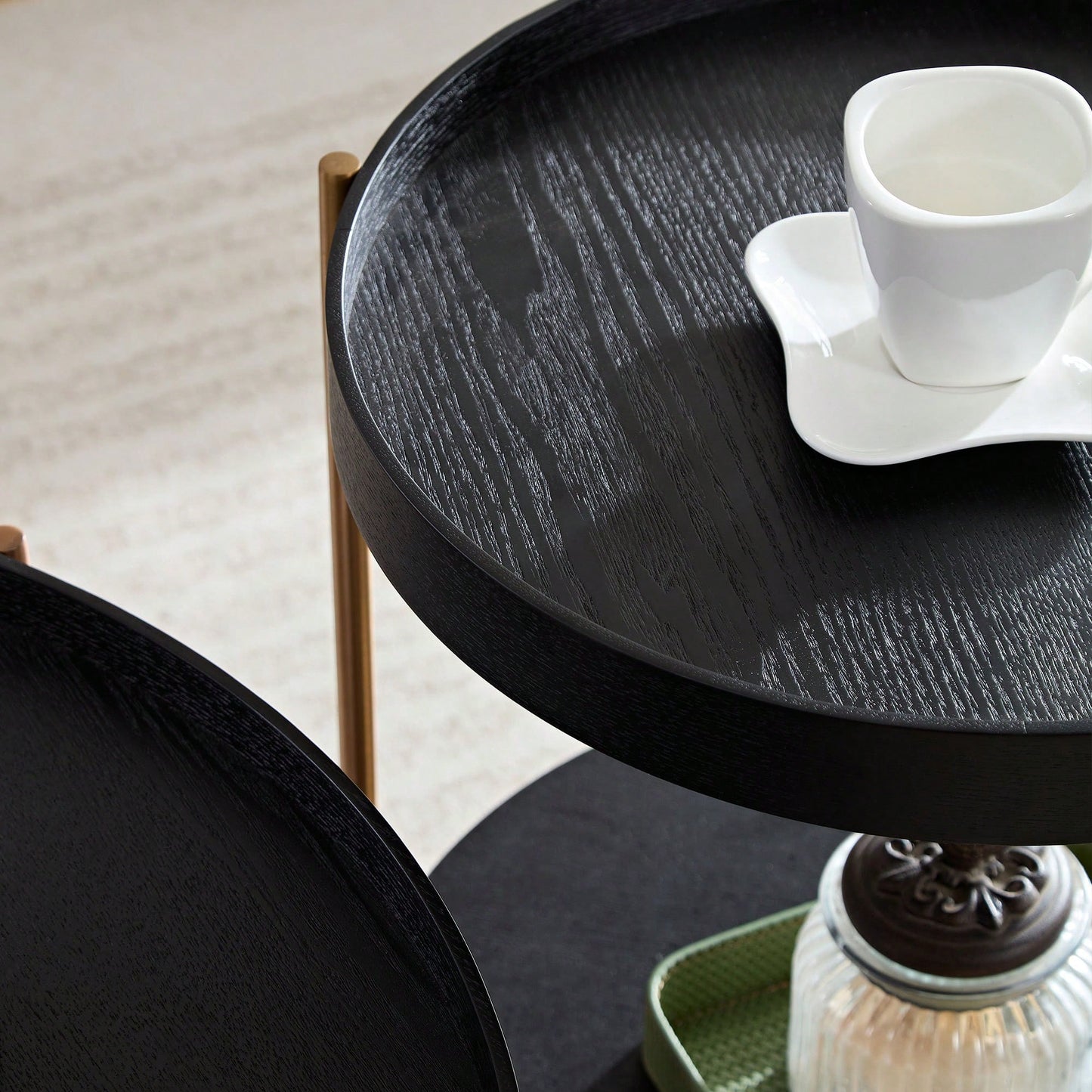 Modern 2-Tier Round Nesting Coffee Table Set For Living Room Easy Assembly Black MDF Side Tables For Bedroom Office Balcony Yard