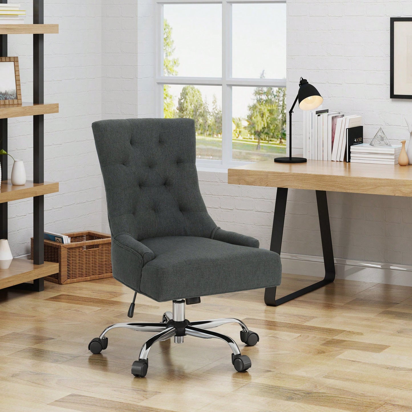 Ergonomic Adjustable Office Chair With Lumbar Support And Breathable Mesh Back