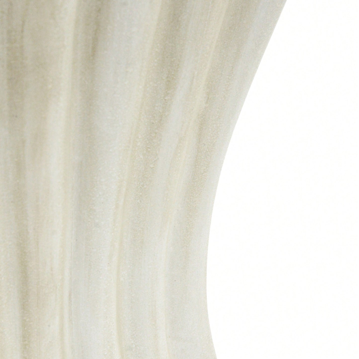 Archaistic Wavy Side Table For Modern Living Spaces
