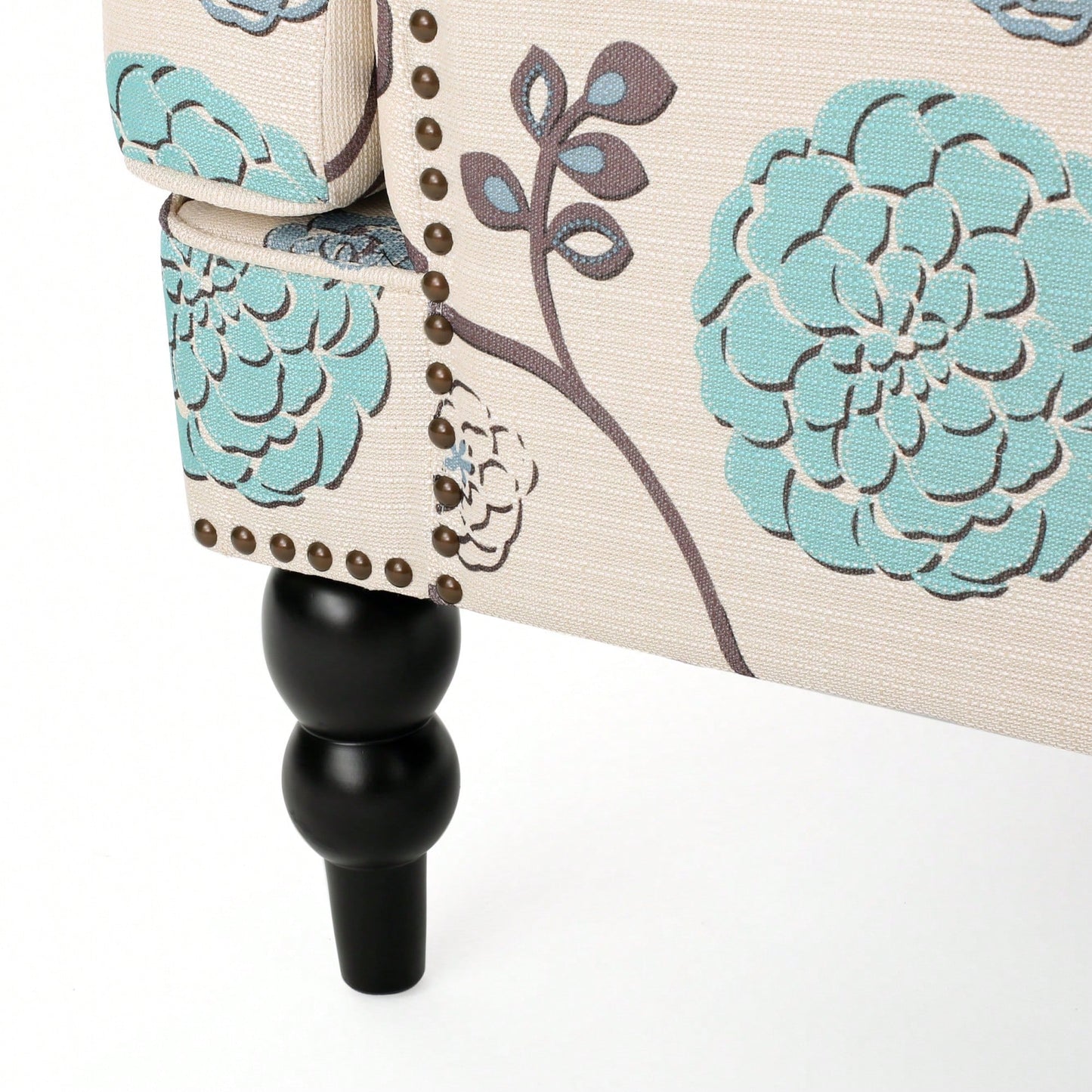 Elegant Tufted Club Chair For Living Room And Office Seating