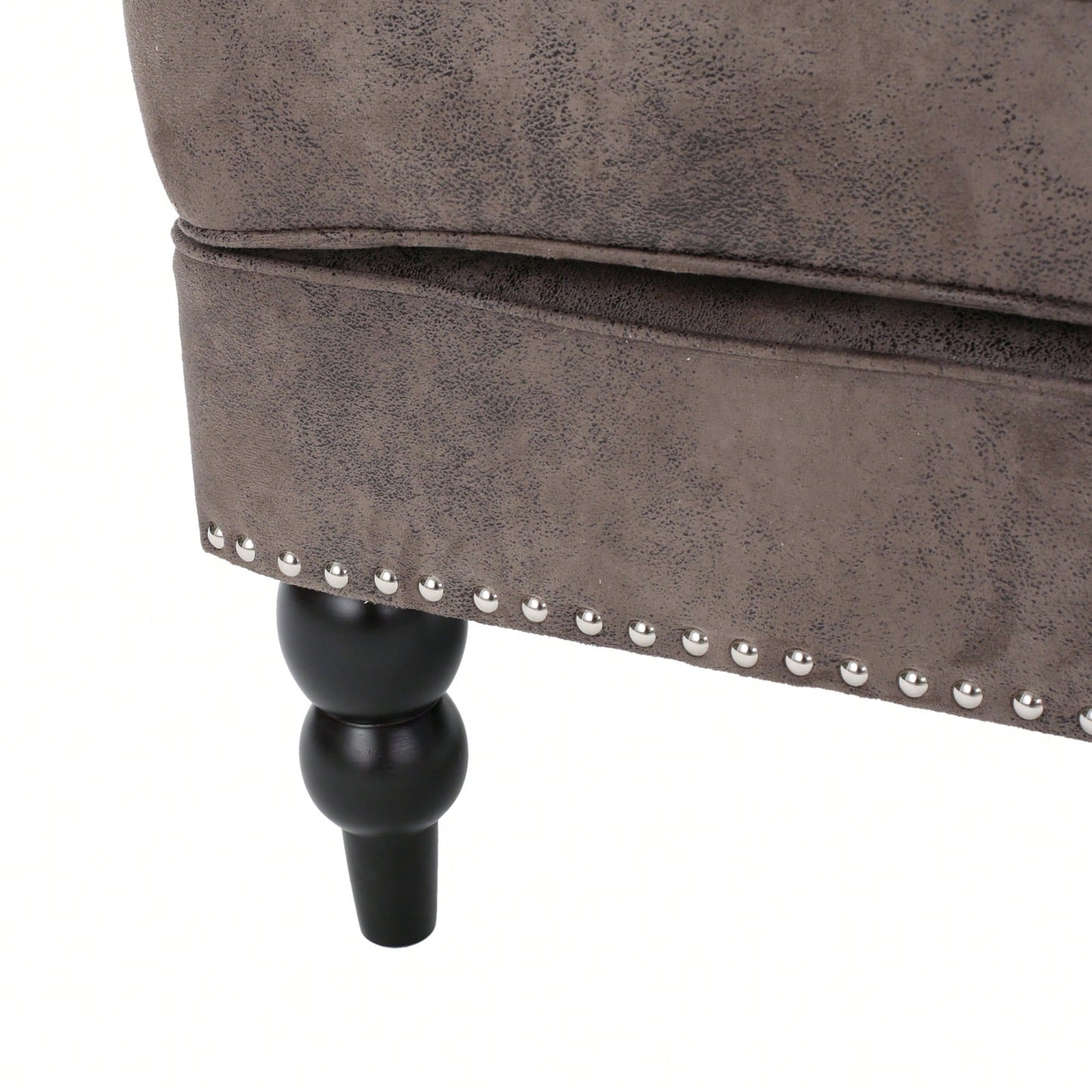 Elegant Tufted Club Chair For Living Room And Office Seating