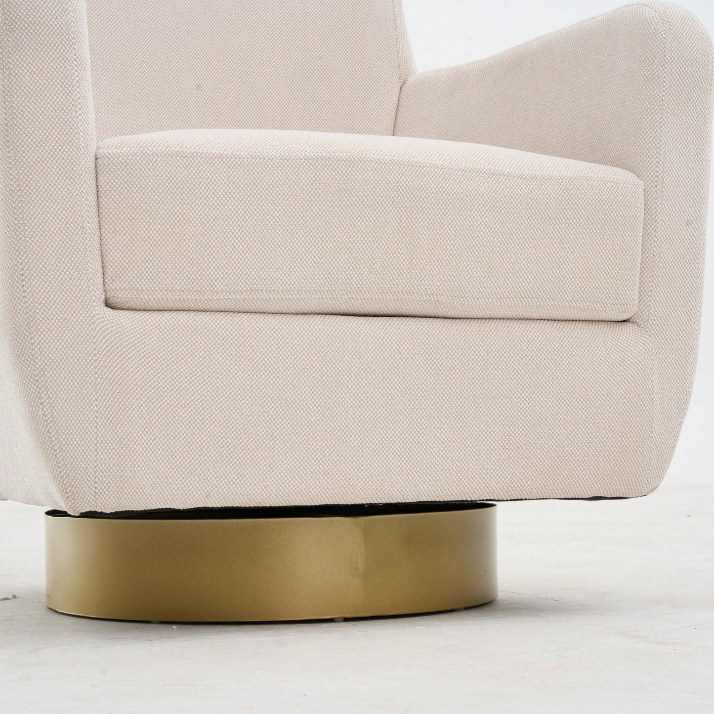 Ergonomic 360-Degree Rotating Armchair In Skin-Friendly Cotton Linen For Living Room And Bedroom Decor