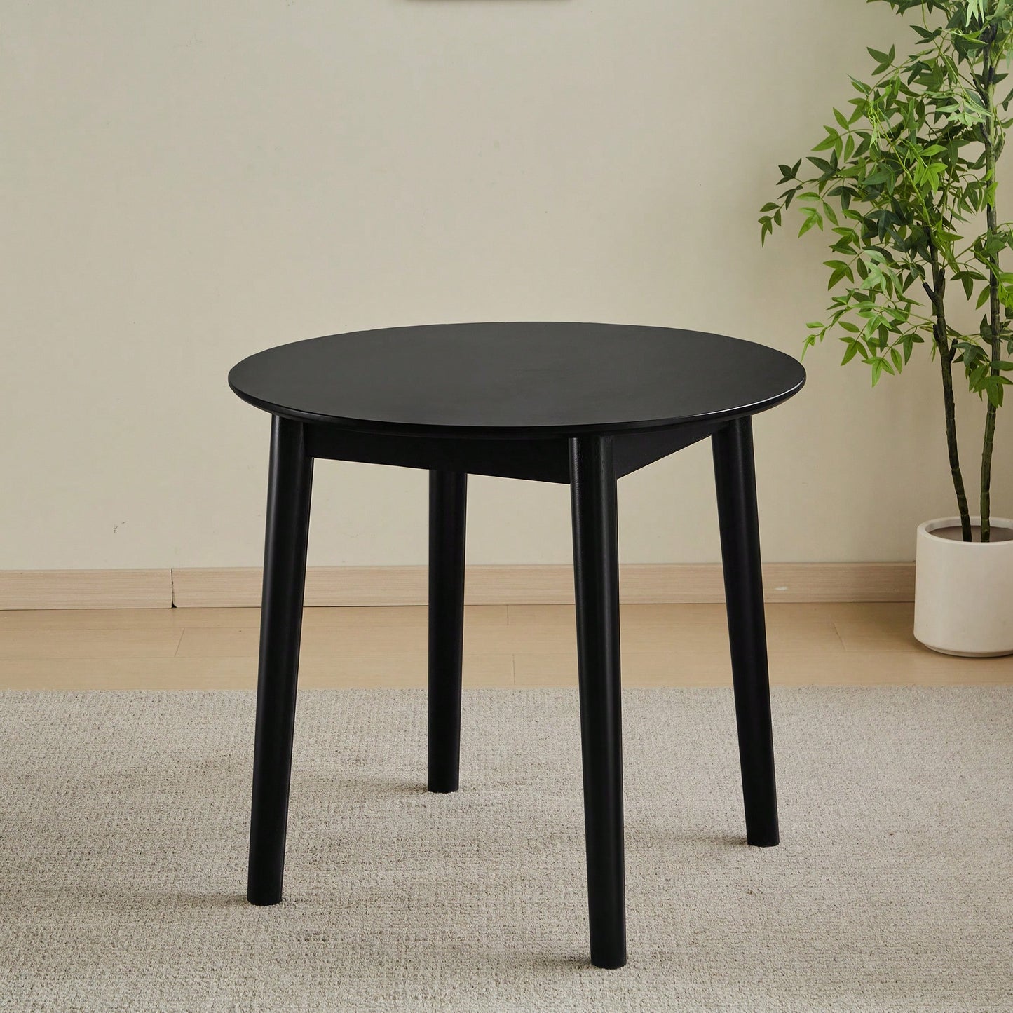 Solid Wood Black Round Table For 2-4 People 31.5 Inch Diameter
