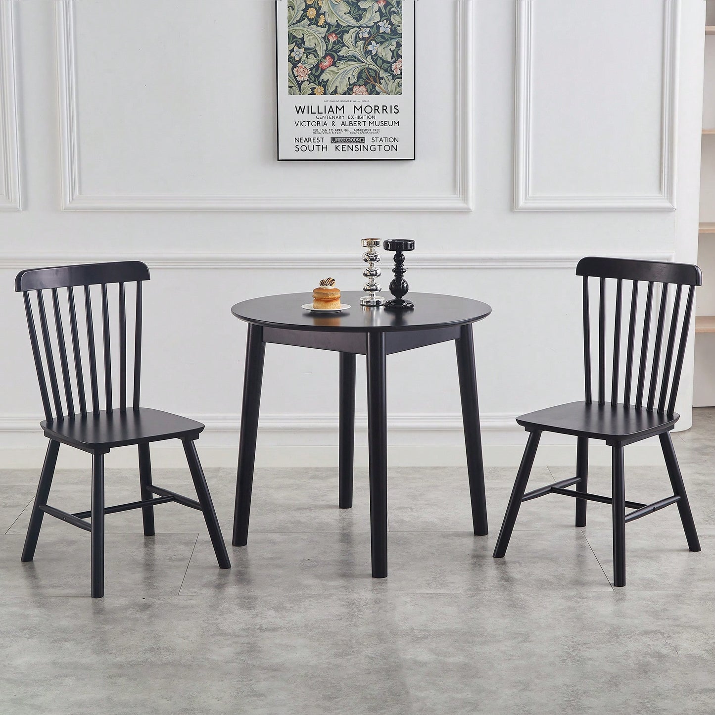 Solid Wood Black Round Table For 2-4 People 31.5 Inch Diameter