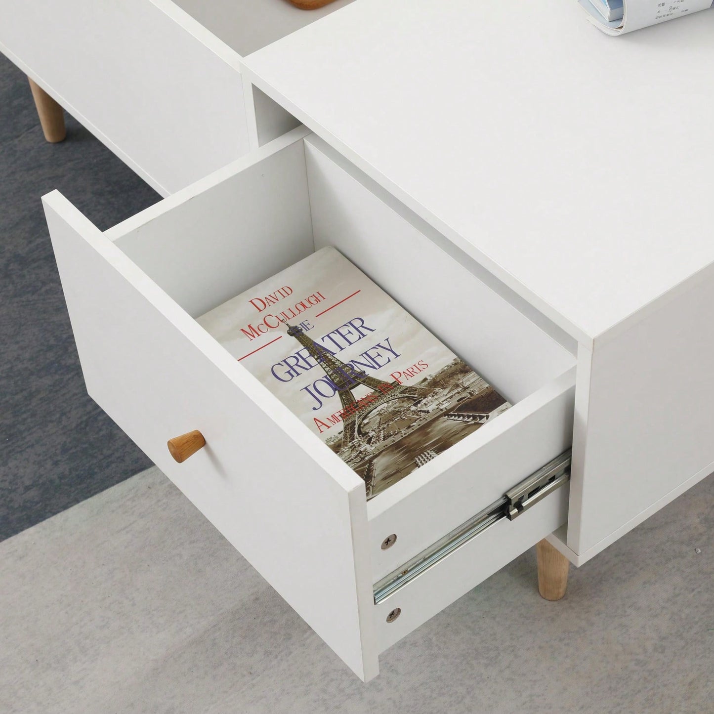 Stylish Lift-Top Coffee Table With Storage And Versatile Design For Living Room