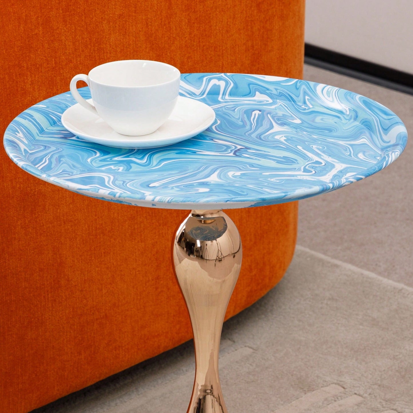 Modern Round Coffee Table With Metal Pedestal - Minimalist Side Table For Small Spaces, Perfect For Living Room Decor And Elegant Drink Serving