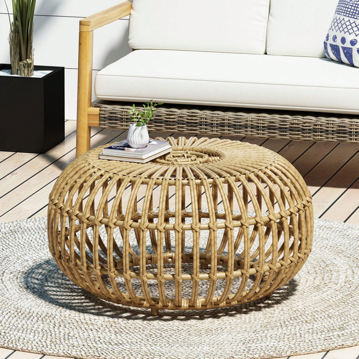 Rustic Chic Coffee Table With Storage - Perfect For Living Room Décor And Entertaining