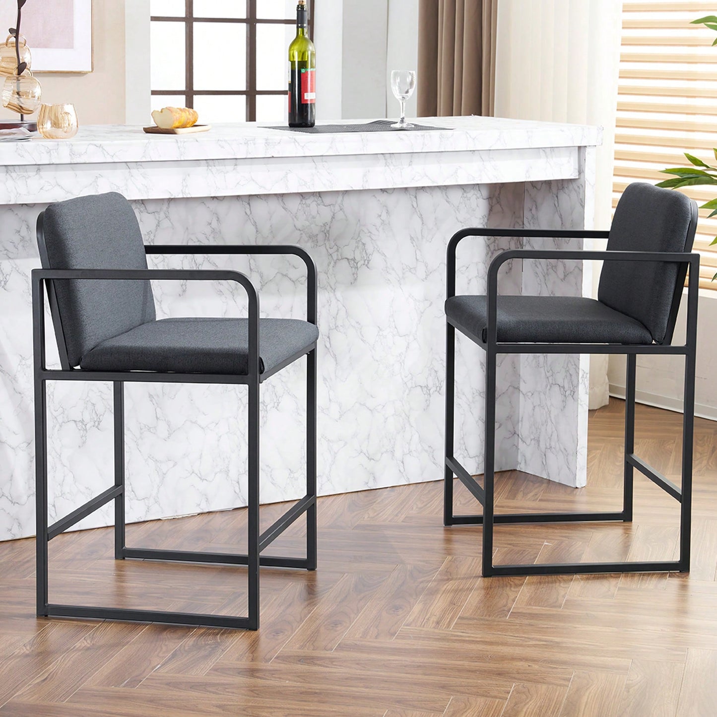 Set Of 2 Modern Upholstered Counter Height Bar Stools With Armrests And Metal Frame For Kitchen Island Home Bar Or Restaurant Beige