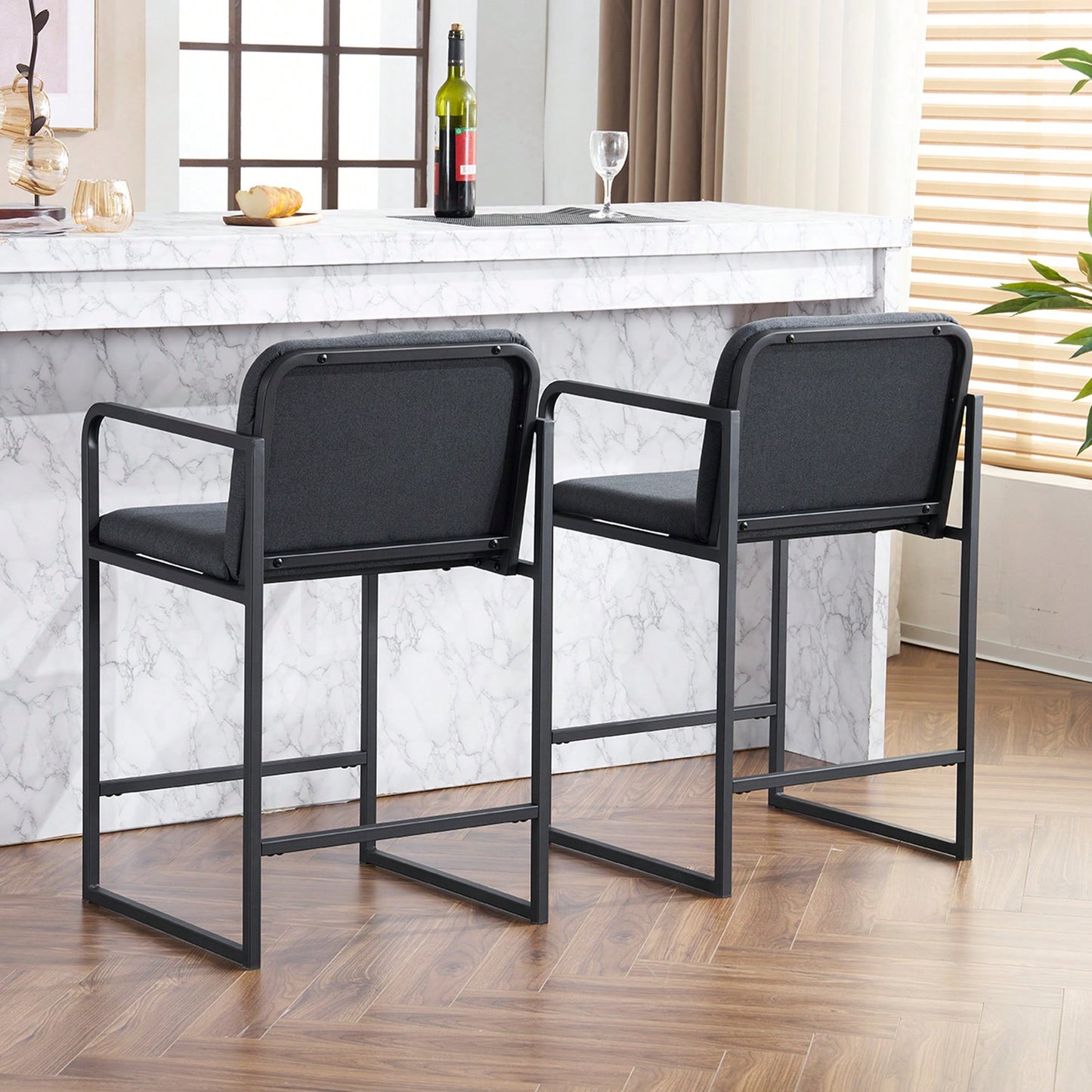 Set Of 2 Modern Upholstered Counter Height Bar Stools With Armrests And Metal Frame For Kitchen Island Home Bar Or Restaurant Beige