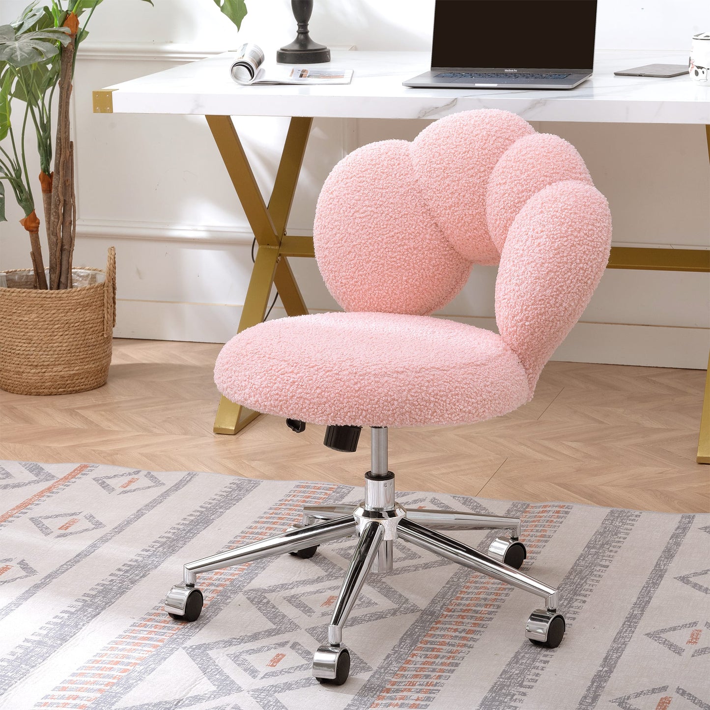 360° Swivel Height Adjustable Teddy Fabric Home Office Chair