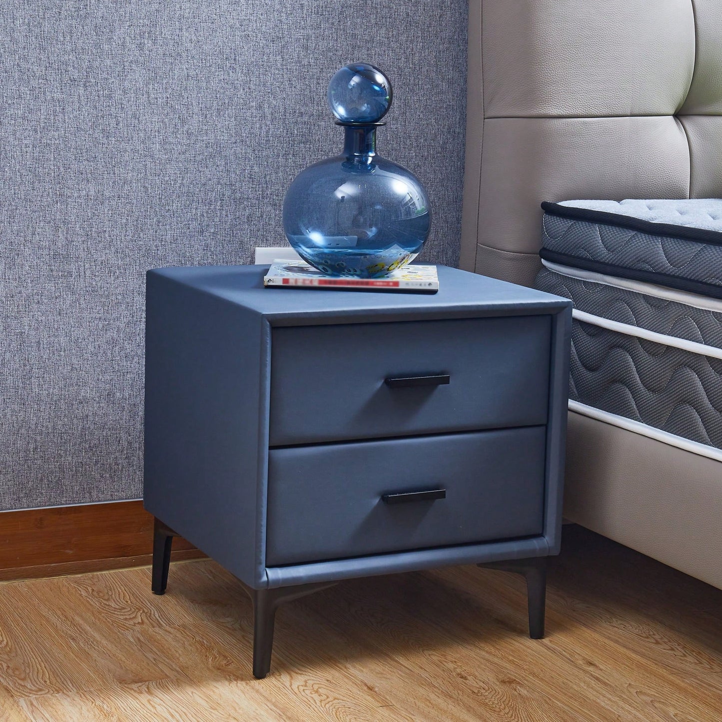 Modern Nightstand With 2 Drawers, Night Stand With PU Leather And Hardware Legs, End Table, Bedside Cabinet For Living Room/Bedroom