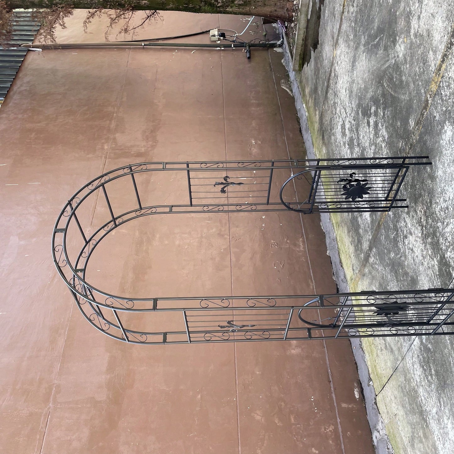 Elegant Garden Arch Decorative, Sturdy Metal Construction For Climbing Plants - Double Doors - Ideal For Ivy Vines, Roses, And More