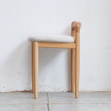 Versatile Beech Wood Make-Up Stool Bed Bench