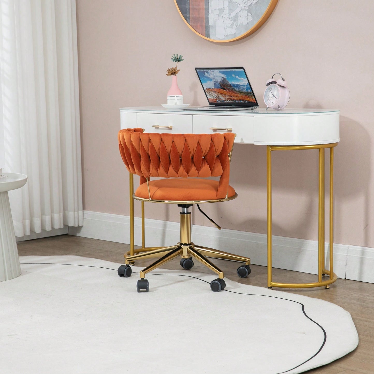 Versatile And Chic Modern Design: Perfect For Makeup, Home Office, And Study In Small Spaces