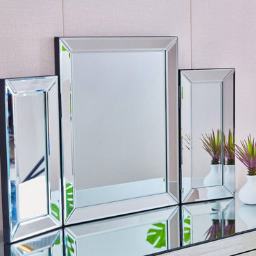 Mountain Shaped Folding Vanity Mirror Widely Used In Homes And Offices