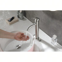 Modern Bathroom Sink Faucet Single Handle Vanity Faucet For RV, Deck Mount 1 Hole Or 3 Holes Installation - Sleek And Functional Design