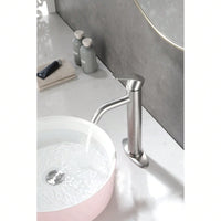 Modern Bathroom Sink Faucet Single Handle Vanity Faucet For RV, Deck Mount 1 Hole Or 3 Holes Installation - Sleek And Functional Design