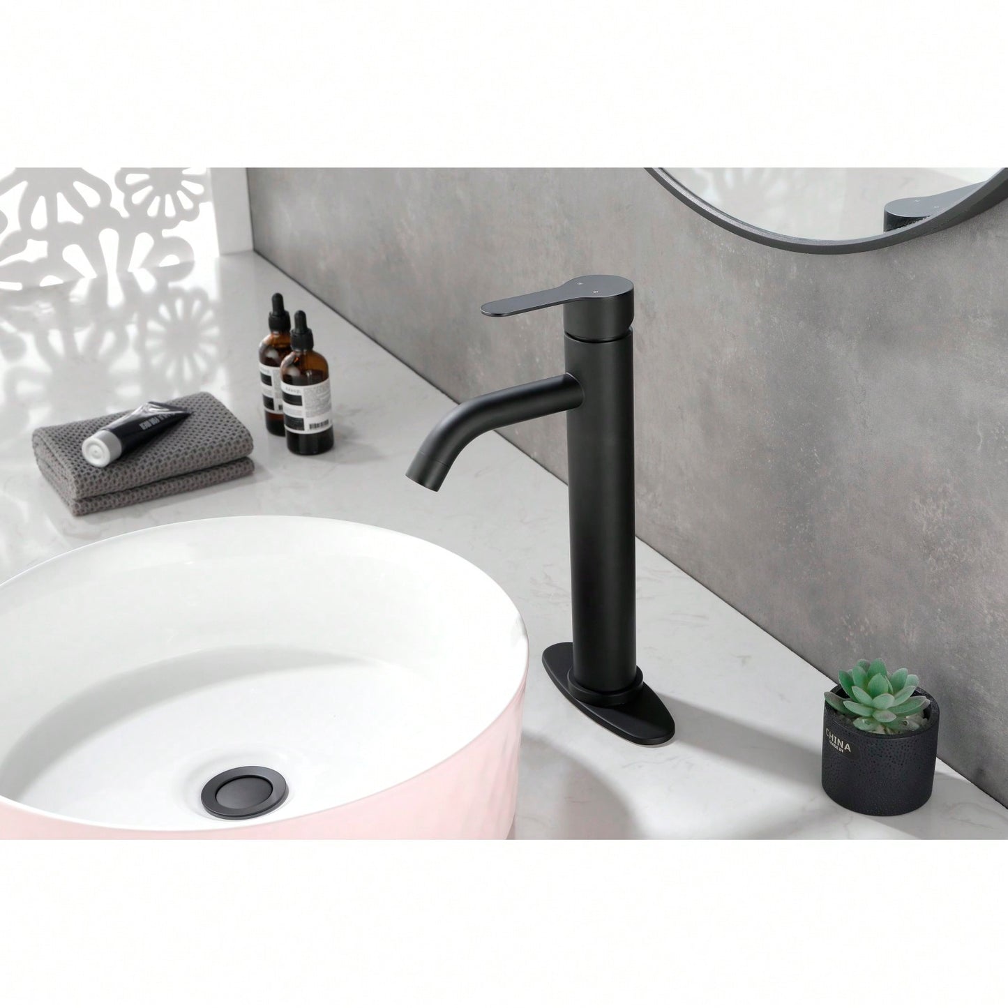 Modern Bathroom Sink Faucet Single Handle Vanity Faucet For RV, Deck Mount 1 Hole Or 3 Holes Installation - Sleek And Functional Design