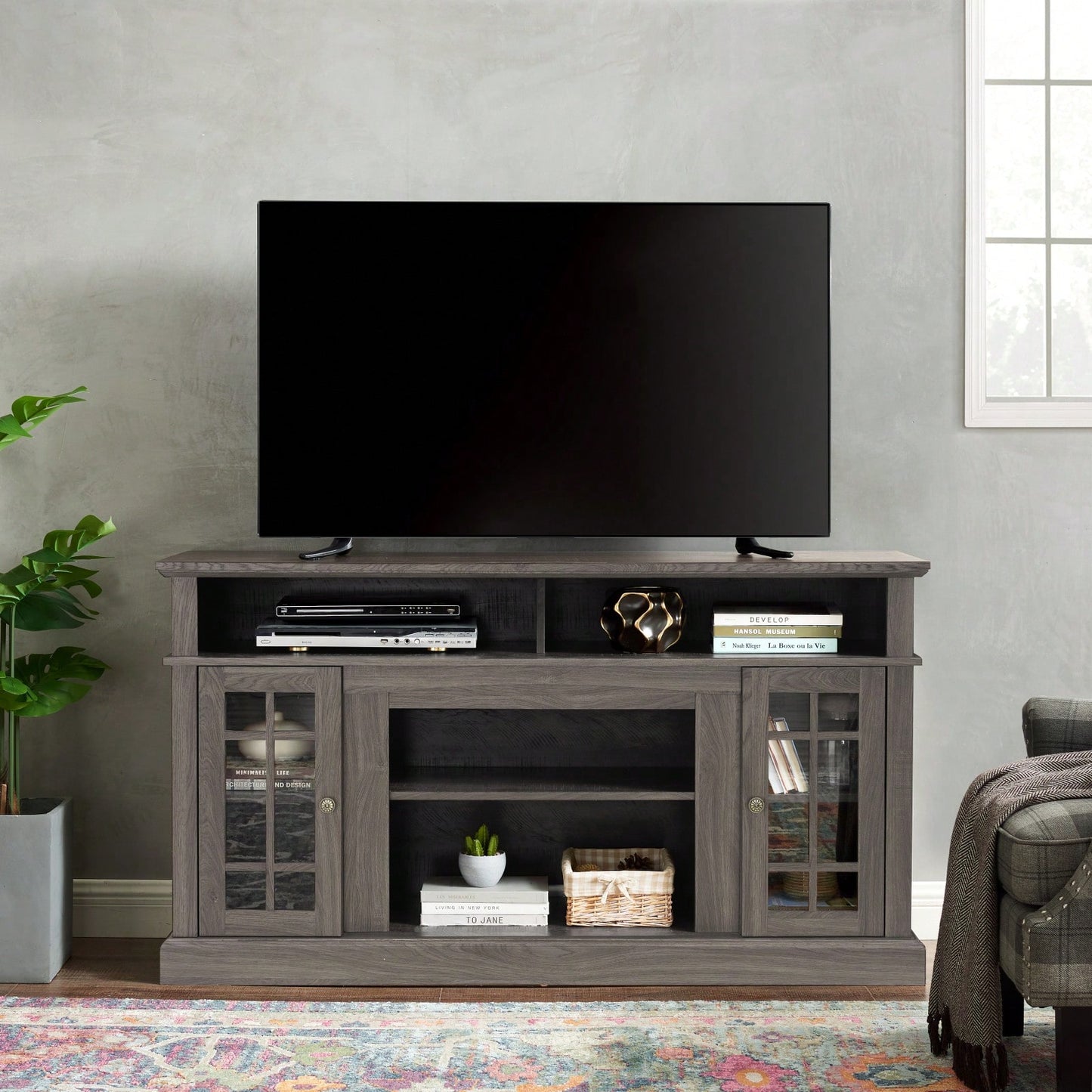 Modern Entertainment Console For TV Up To 65" With Open And Closed Storage Space