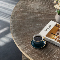 2-Tier Round Coffee Table With Storage, Farmhouse Living Room Cocktail Table With Black Metal Leg,Patchwork Desktop Effect Easy Assembly