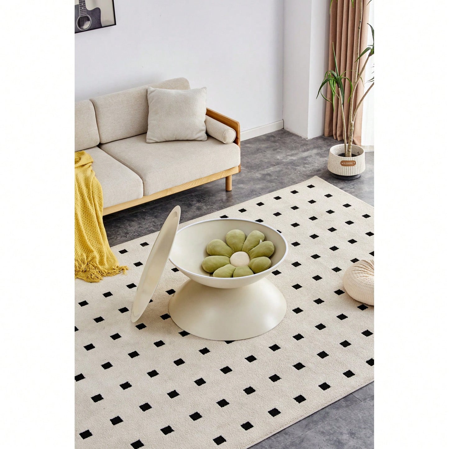 Dual-Purpose Design: Modern Coffee Tables For You And Your Feline Friend