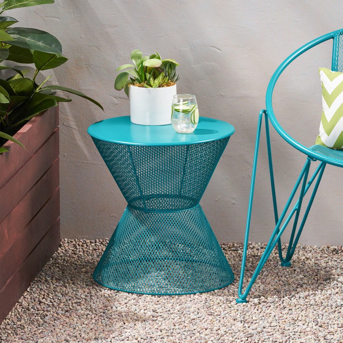 Modern Outdoor Hourglass Mesh Side Table with Iron Frame for Patio Garden Poolside Drinks and Snacks