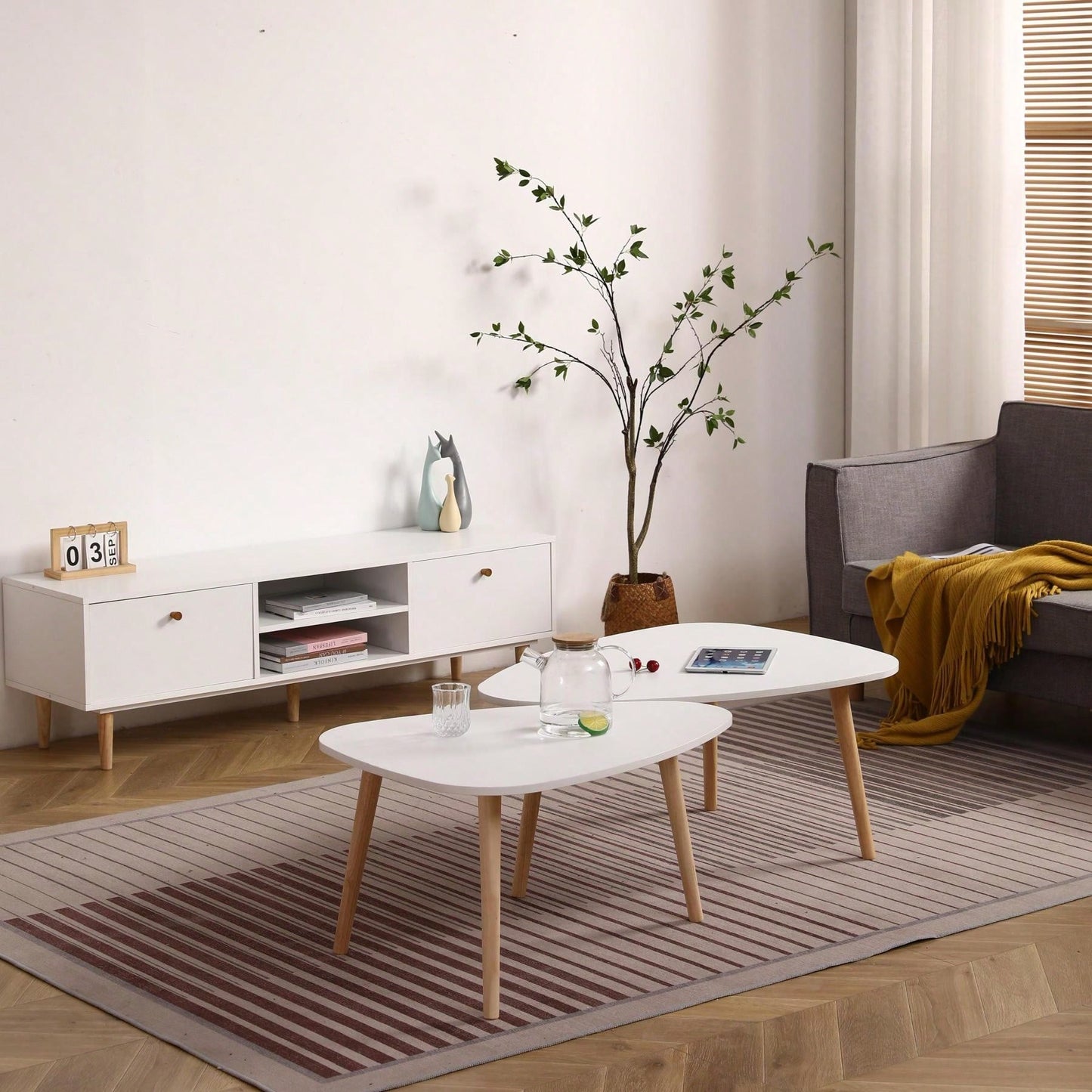 Modern Egg Shape Coffee Table-900 – Stylish Design With Easy Assembly