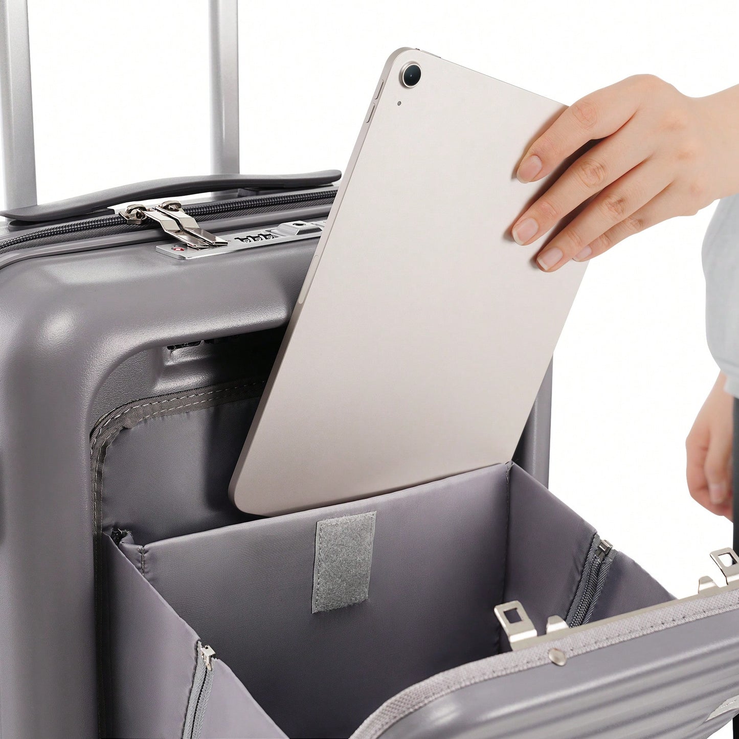 Light Blue 3-Piece Luggage Set with USB Port Airline Approved Carry-On Spinner Wheels 20 24 28 Inch Hard Shell