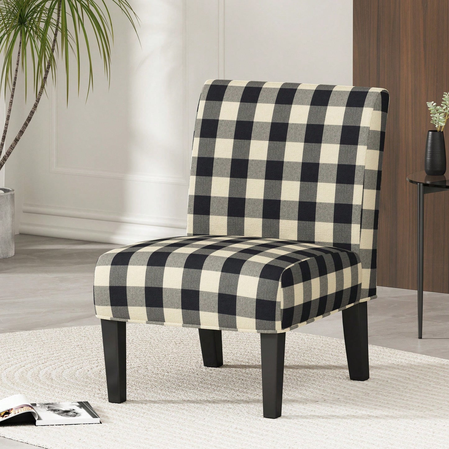 Stylish And Comfortable Accent Chair For Modern Living Spaces