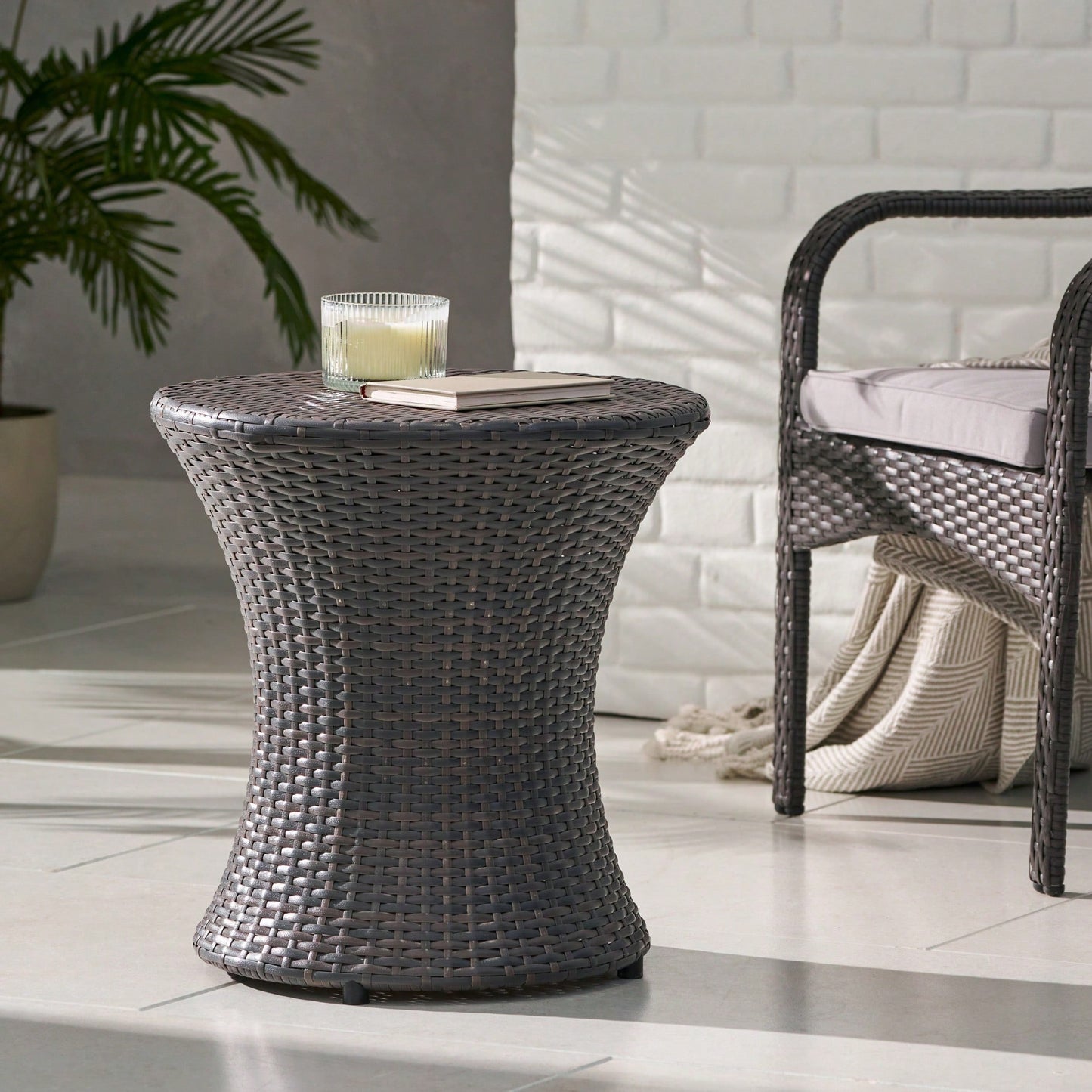 Elegant Hourglass Table Base For Modern Home Decor - Stunning Accent Piece For Any Room