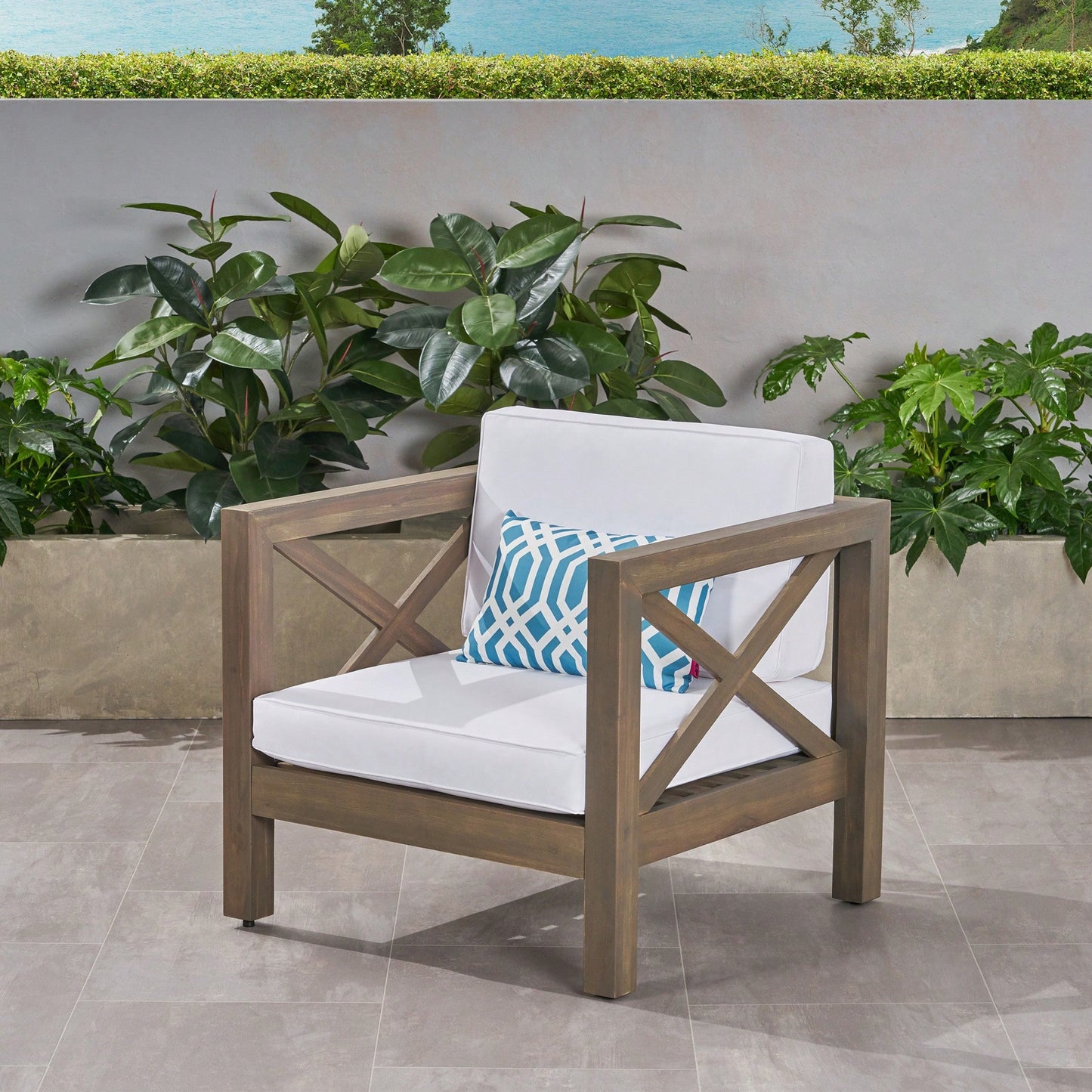 Elegant Modern Club Chair For Stylish Living Spaces