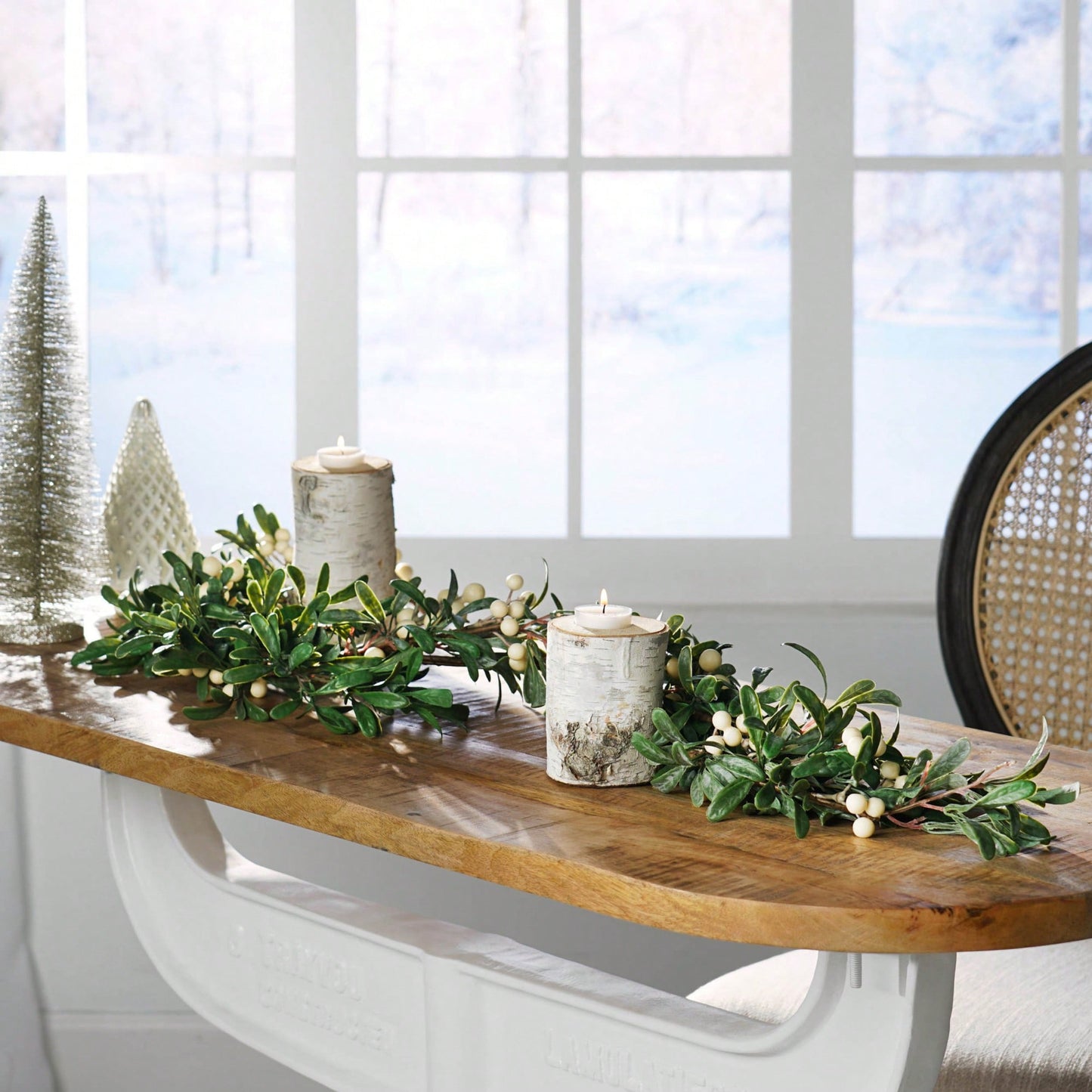 54-Inch Elegant Snowberry Green Garland For Holiday Decor And Festive Arrangements