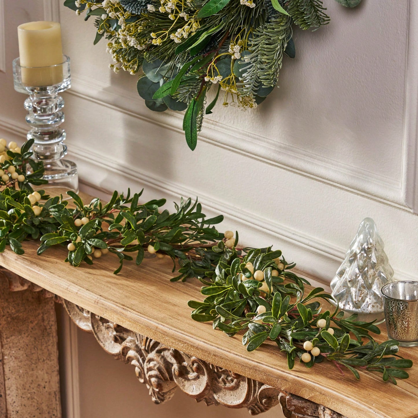 54-Inch Elegant Snowberry Green Garland For Holiday Decor And Festive Arrangements