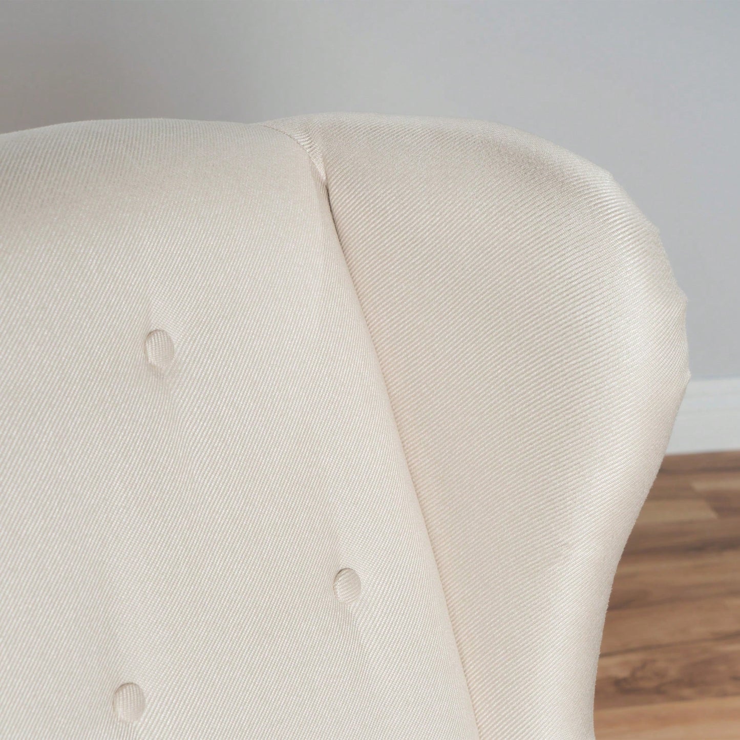Stylish And Comfortable Single Chair For Modern Living Spaces - Perfect For Home Or Office Use