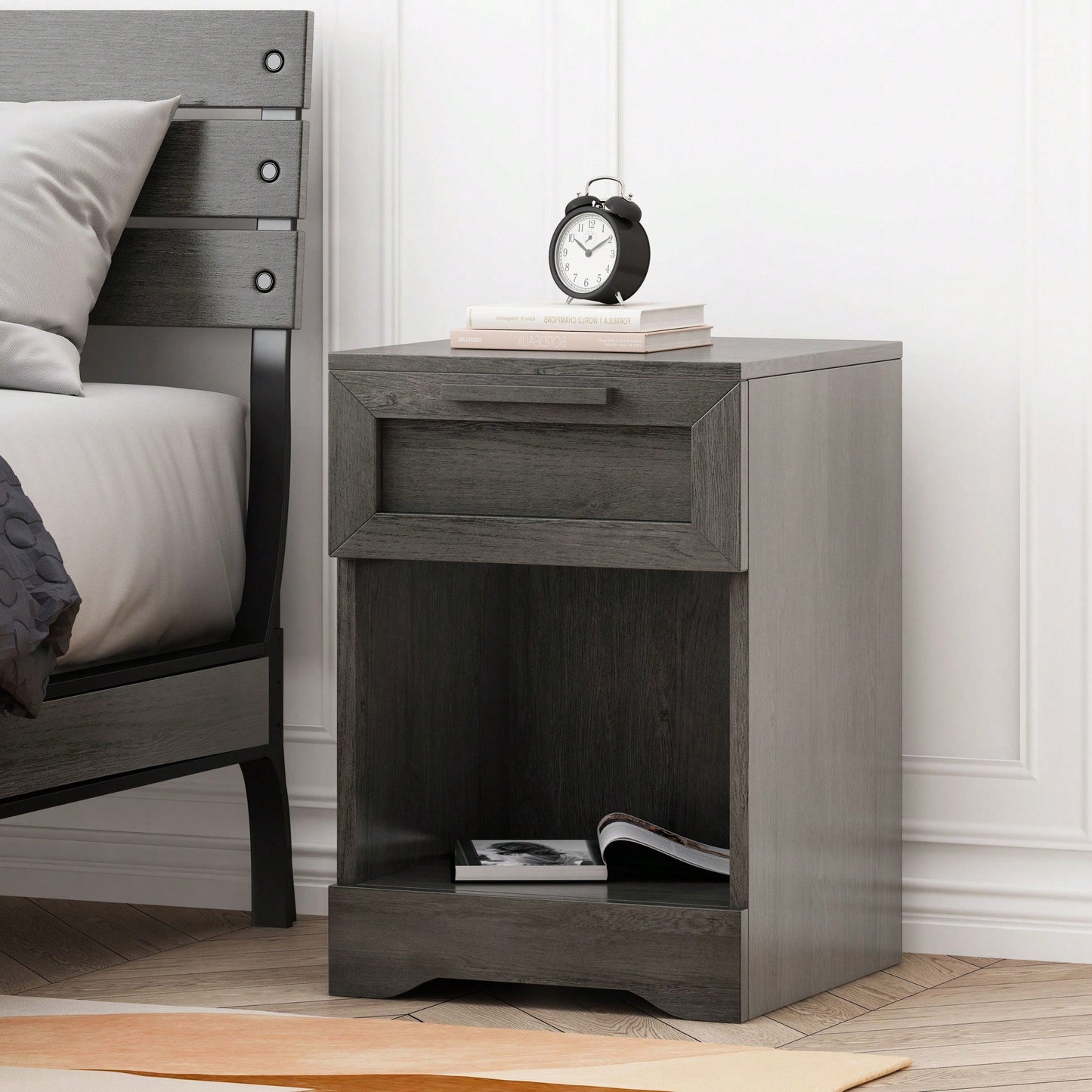 Sleek Modern Nightstand With 1 Drawer For Stylish Bedroom Storage