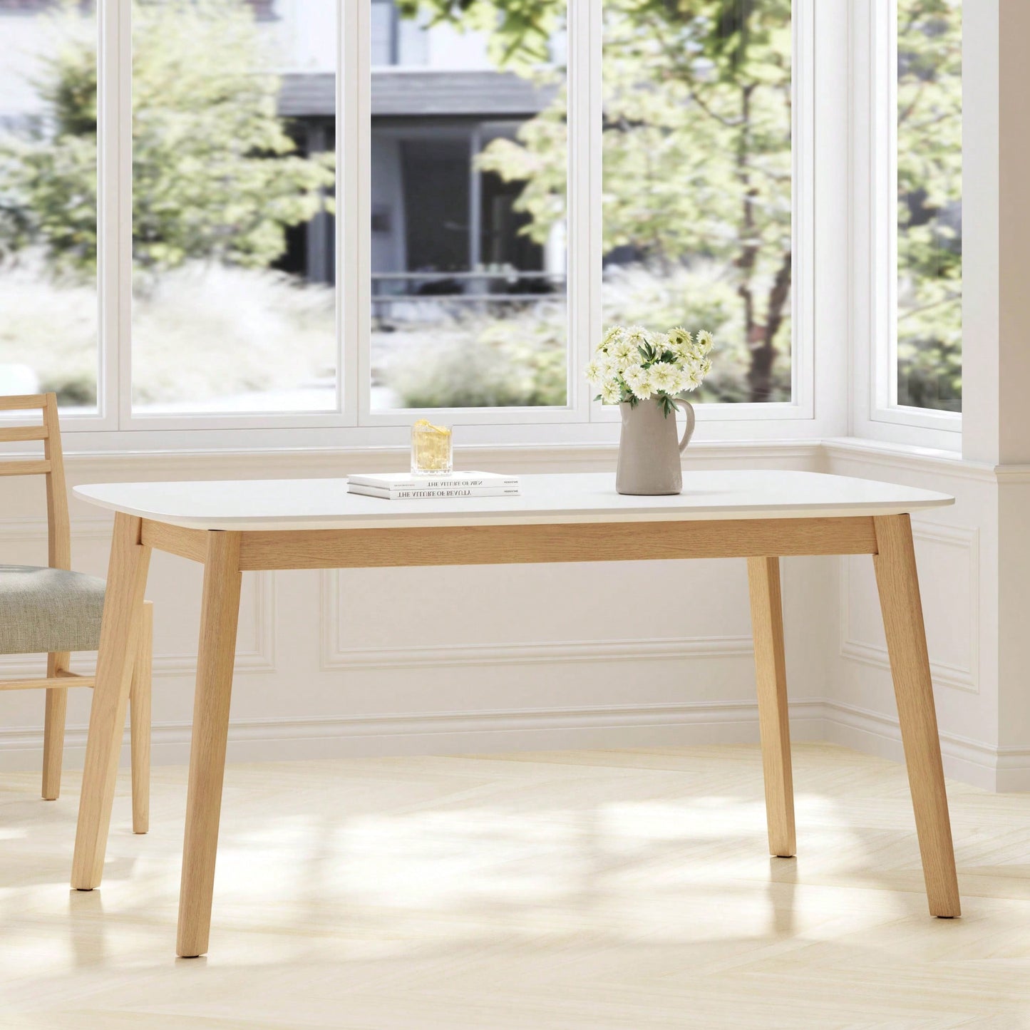 Stylish Modern Dining Table For Home Or Office Use – Perfect For Family Meals And Entertaining Guests