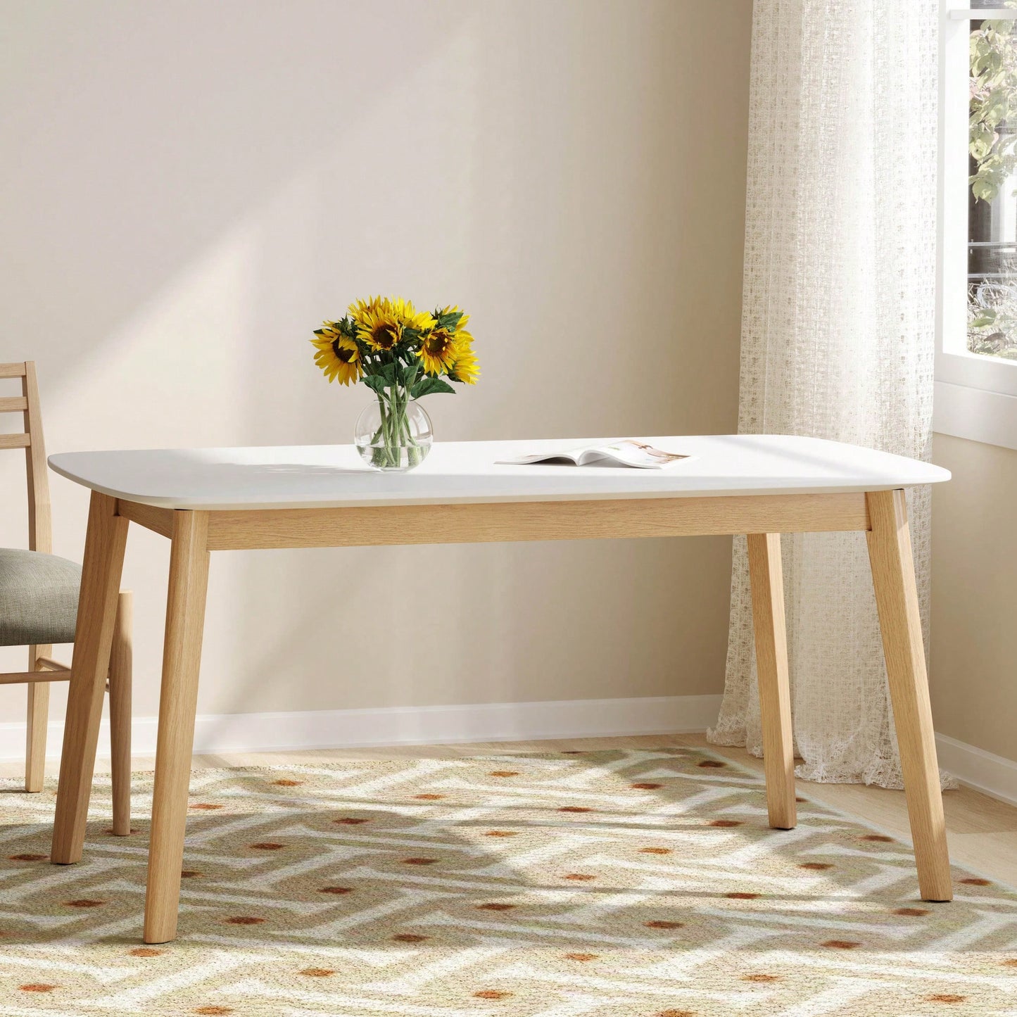 Stylish Modern Dining Table For Home Or Office Use – Perfect For Family Meals And Entertaining Guests