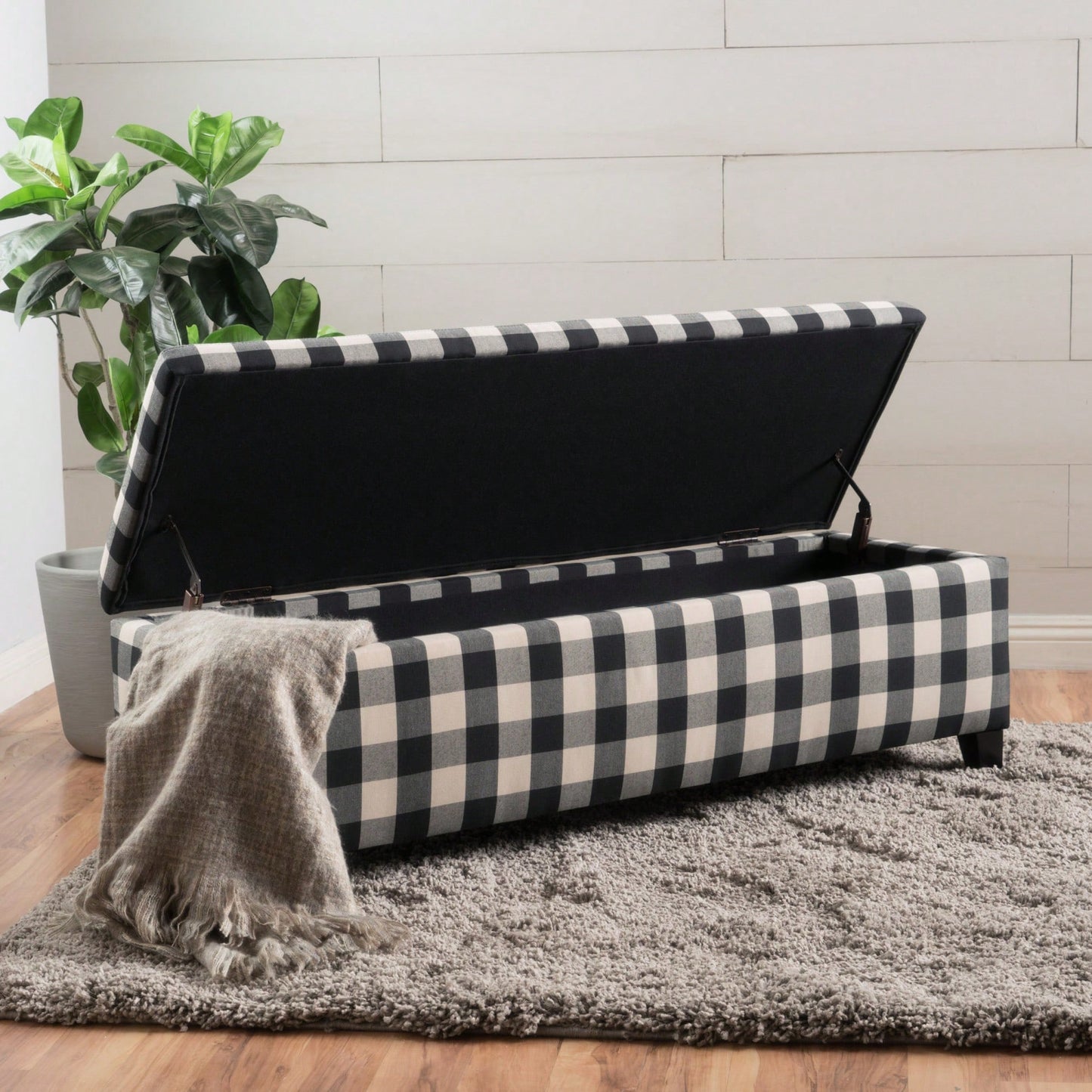 Elegant Ottoman For Living Room And Bedroom Storage And Seating Solutions