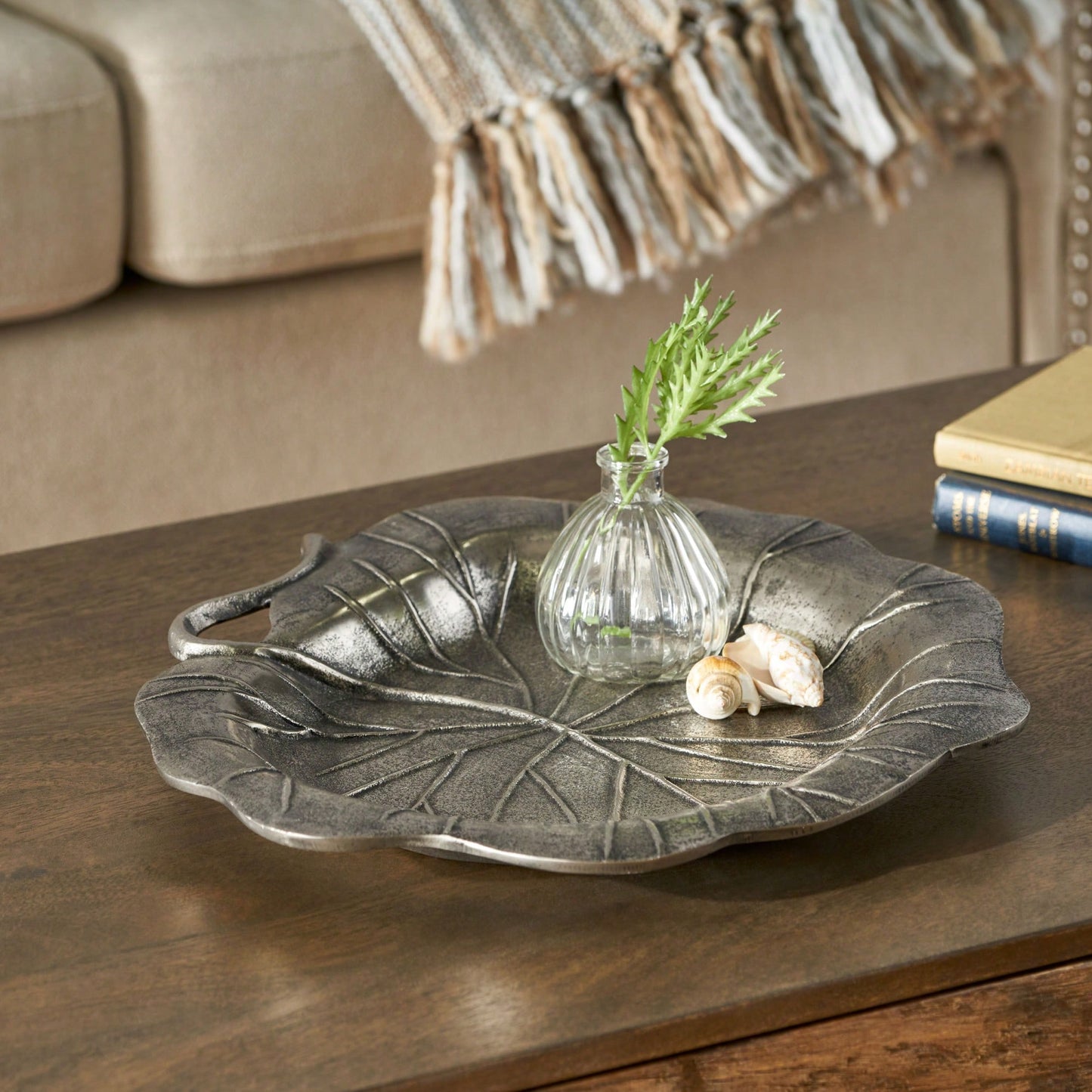 Elegant Stainless Steel Platter Perfect For Every Occasion