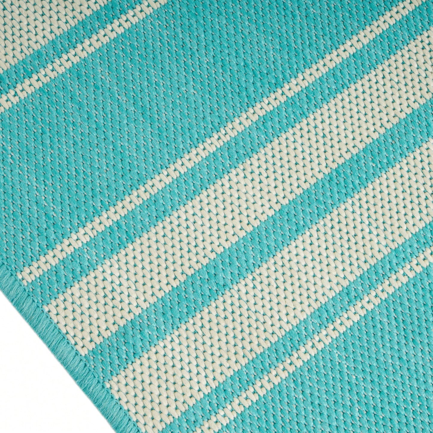 5x7 Feet Area Rug In Elegant Design Perfect For Living Room Or Bedroom Décor