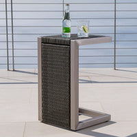 C-Shaped Wicker Side Table For Living Room Or Patio - Versatile And Stylish Accent Furniture