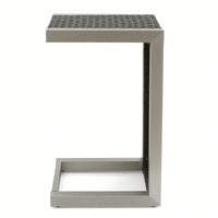 C-Shaped Wicker Side Table For Living Room Or Patio - Versatile And Stylish Accent Furniture