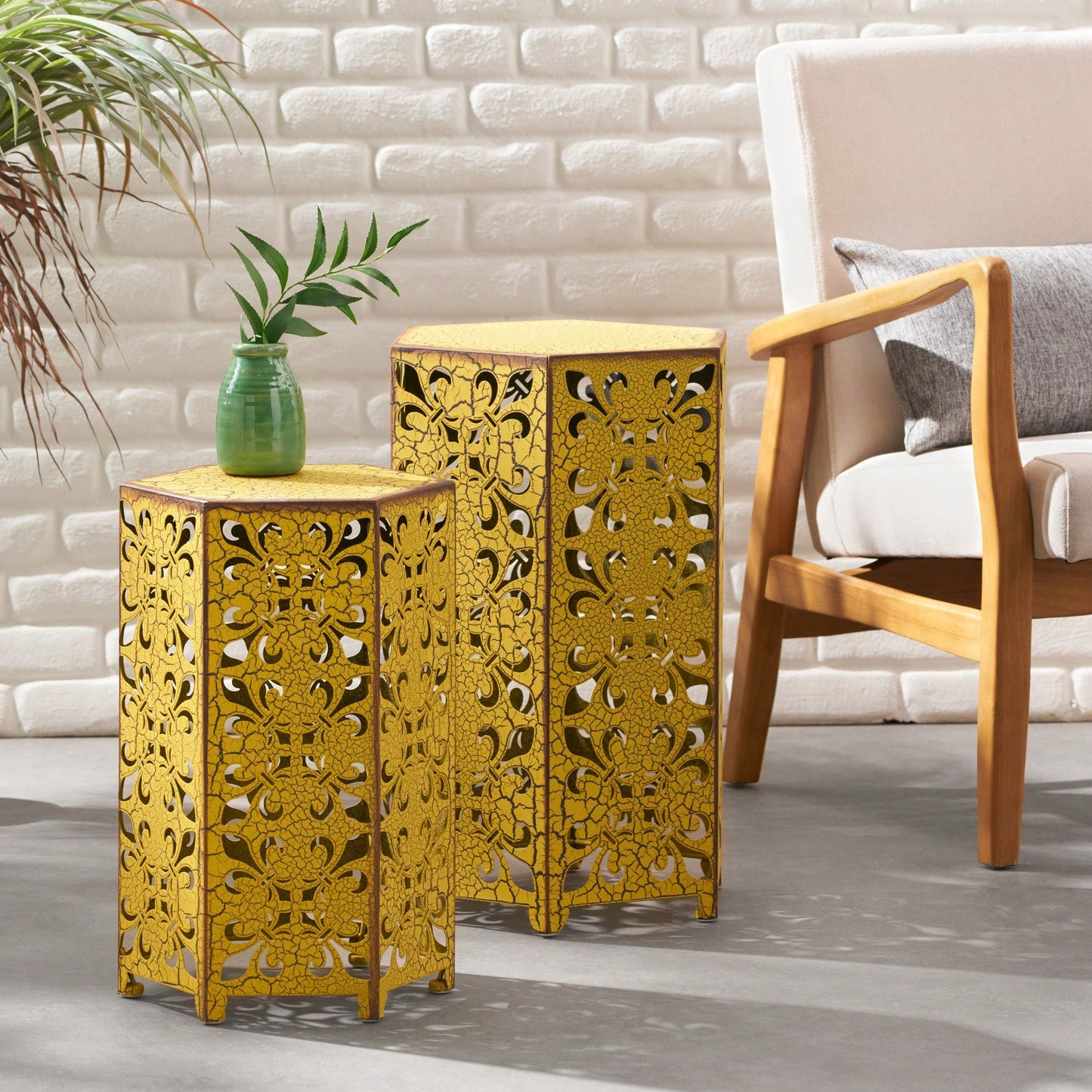 Set Of 2, Elegant Wood Accent Table With Stylish Design For Living Room Or Bedroom